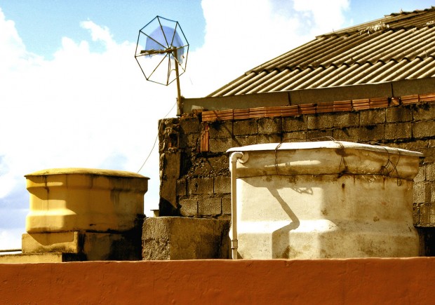 Brasileiros criam sistema que transforma caixa d’água em miniusina hidrelétrica
