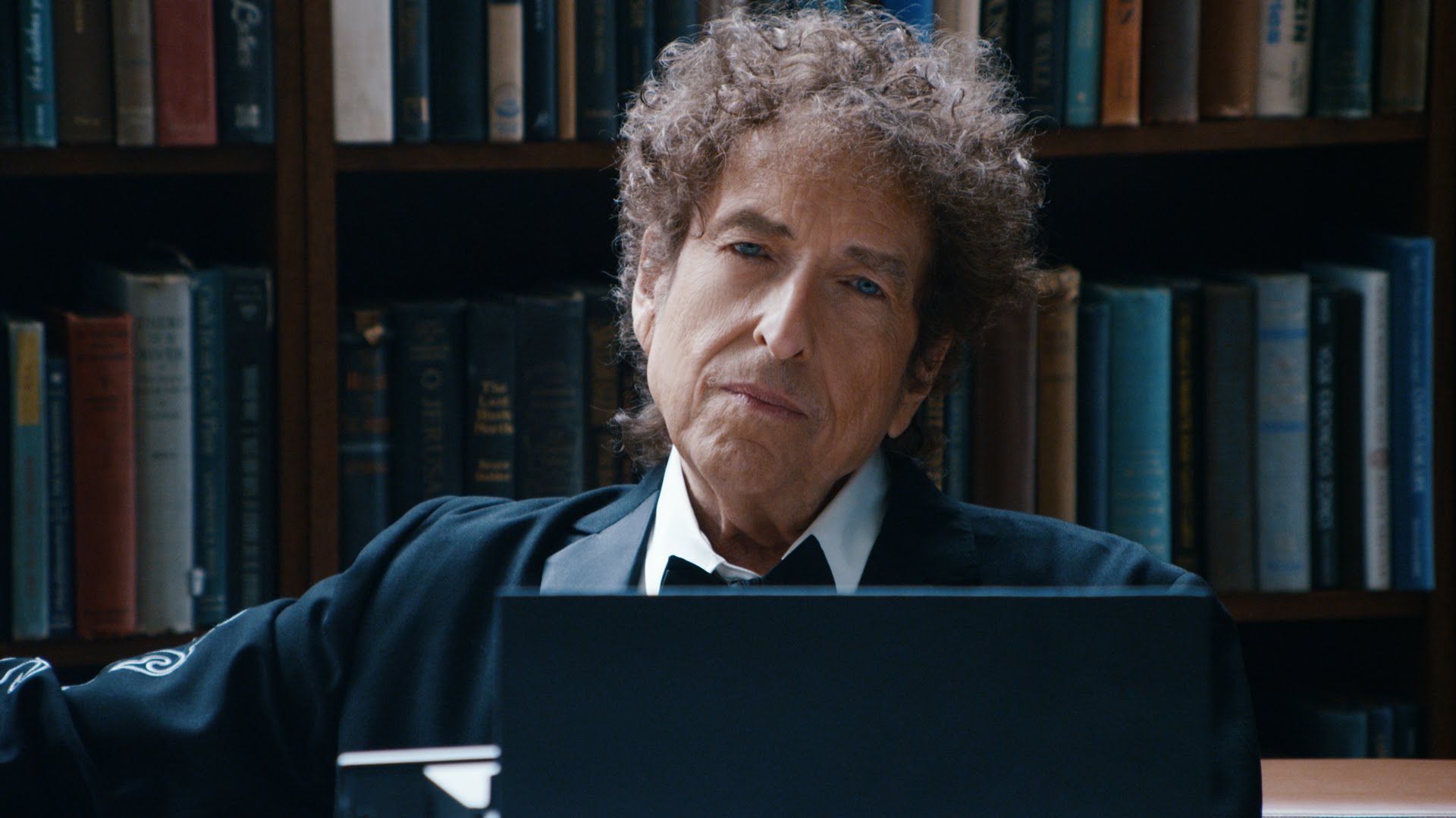 Bob Dylan leva o Prêmio Nobel de Literatura